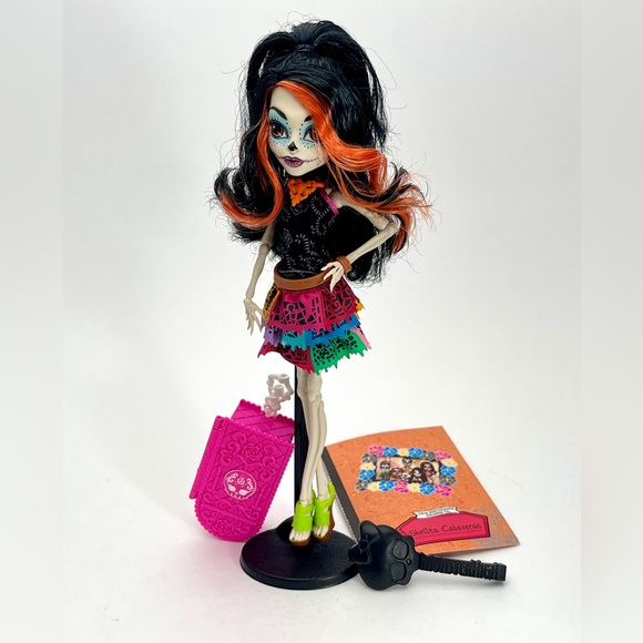 Monster High “Skelita Calaveras” Scaris City of Frights 2012 Doll & accessories - Picture 1 of 7